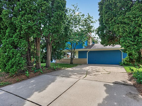 3rd image of 11508 Galtier Dr