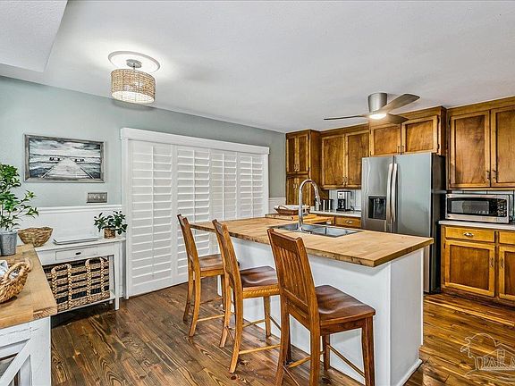 3rd image of 2727 Sunrunner Ln