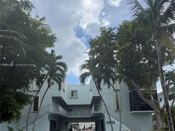 3862 NE 171st St #C, North Miami Beach, FL 33160
