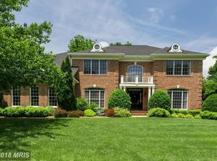 9606 Symphony Meadow Ln, Vienna, VA 22182