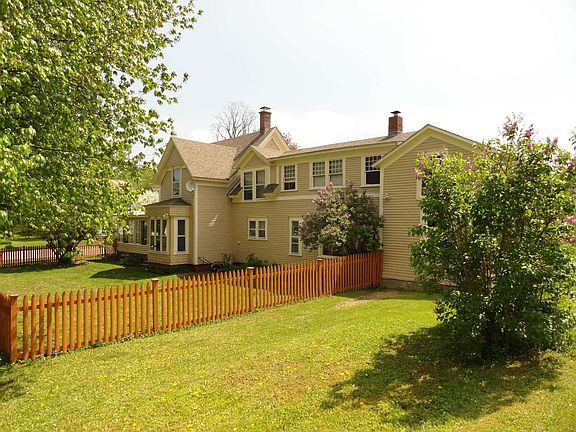 4th image of 8 Willoughby Avenue