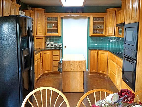5th image of 1565 County Road 510