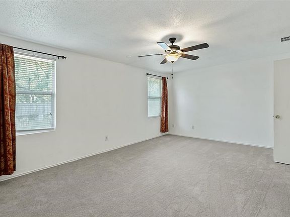 4th image of 500 Lewis Canyon Ln
