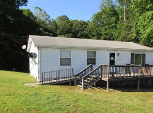 750 Woodbine Rd, Warsaw, VA 22572