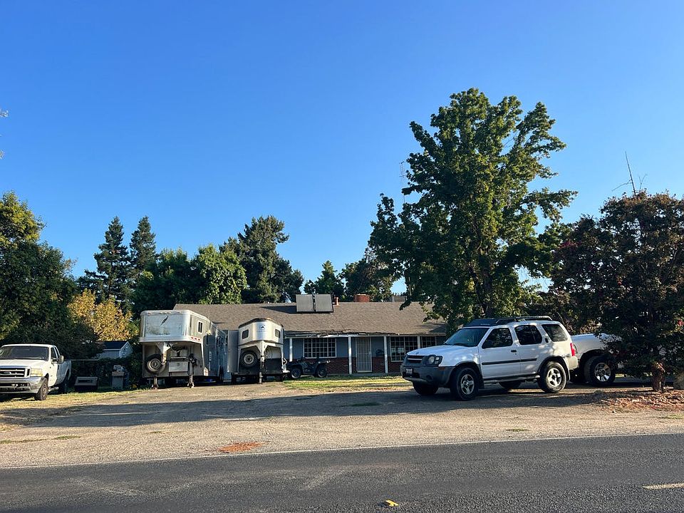 1st image of 25953 E Catherine Way
