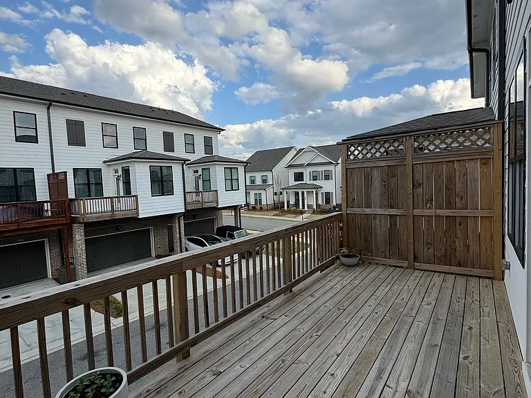 1117 Larkin Dr — Photo 44