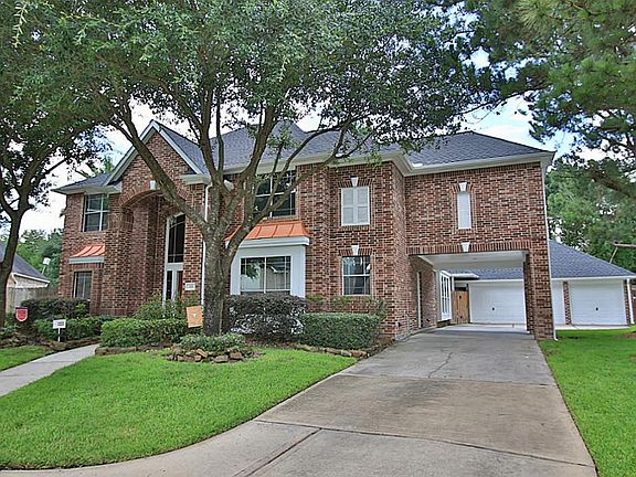 2nd image of 23 Bentley Park Ct
