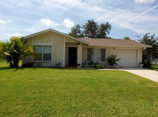1107 Mainsail Cir, Palm Harbor, FL 34685