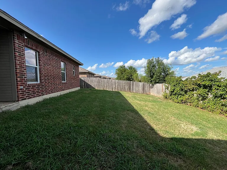 3040 Beauford St — Photo 24