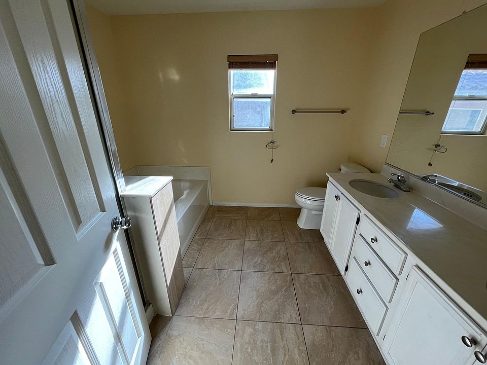 628 Sunderland Ct, Las Vegas, NV 89178 Zillow