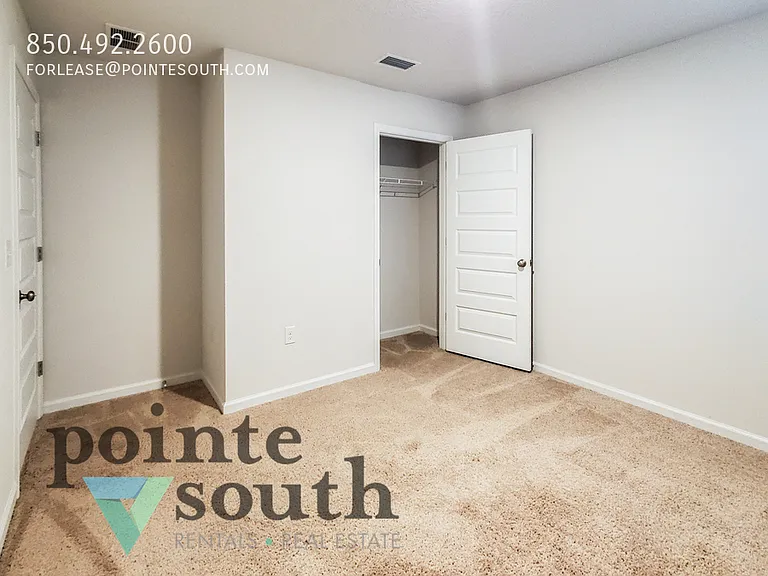 7332 Lakeside Oak Ct — Photo 19