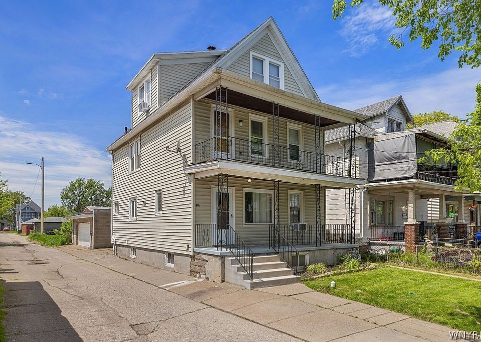 1st image of 816 22nd St