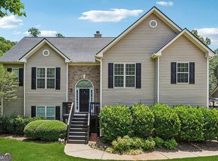 107 Laurel Oaks Ln, Jefferson, GA 30549