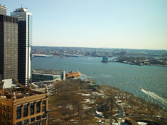 4th image of 30 West St APT Ph2d