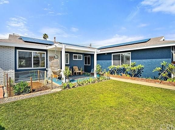 4th image of 6021 Huntley Ave