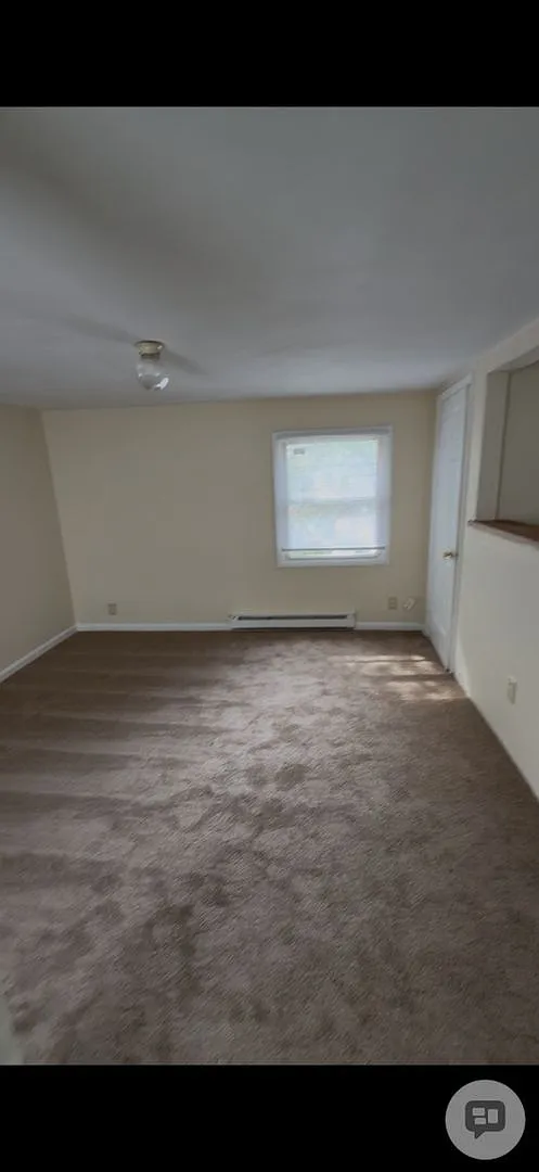 Charming 2BR Duplex in Norfolk — Photo 4