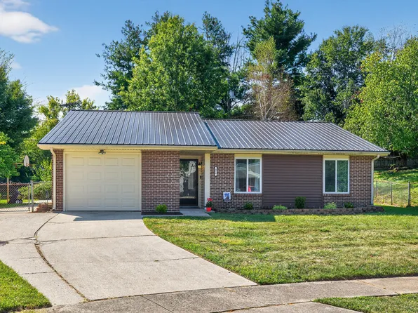 474 Grayson Lake Dr, Lexington, KY 40517