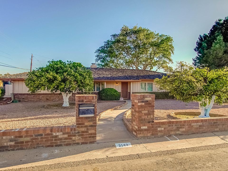 1st image of 2143 E Montebello Ave