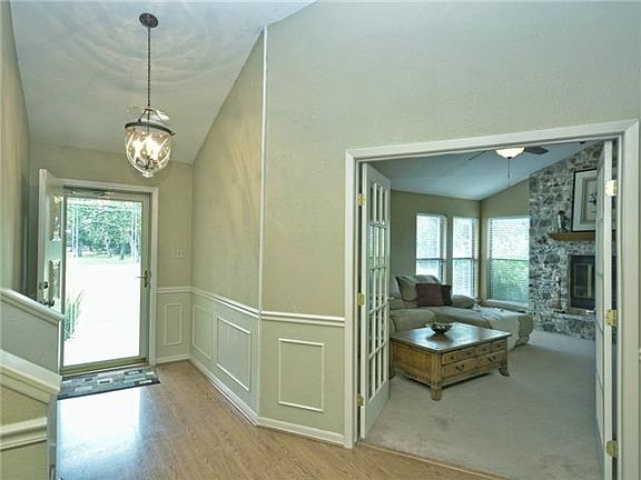 4th image of 8309 Scenic Oaks Dr