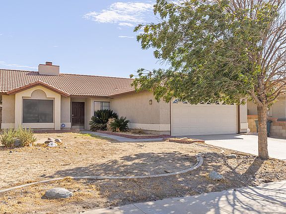3rd image of 3308 Voyager St