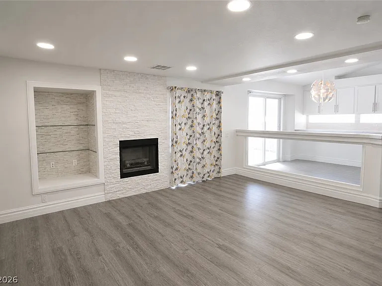 9682 Driftwood Island Ct — Photo 8