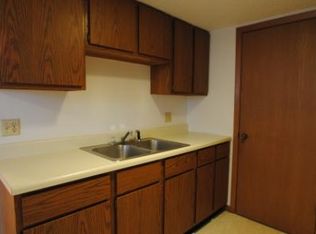 414 N Hesperia St APT D, Collinsville, IL