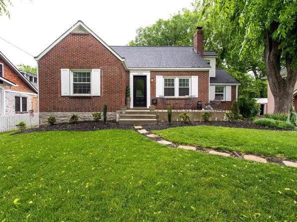 2109 Natchez Trce, Nashville, TN 37212