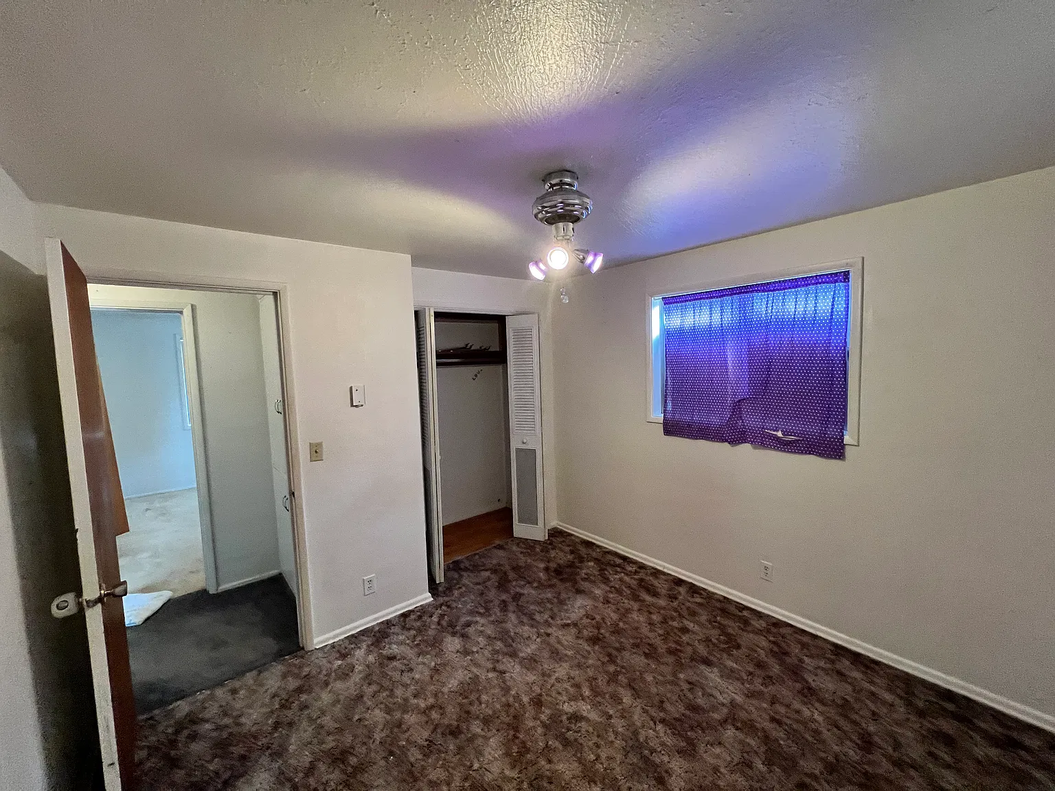 2 bed, 900 sqft, $1,595 — Photo 3