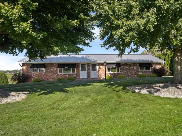 6264 Paris Ave, Louisville, OH 44641