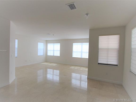 4th image of 7022 NW 102nd Pl #0