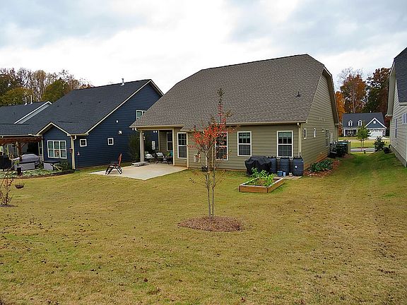 5th image of 805 Mayapple Way