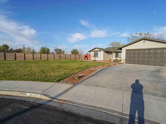 3rd image of 12885 Amber Creek Cir