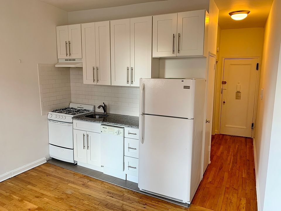 1st image of 140 Claremont Ave APT 5F