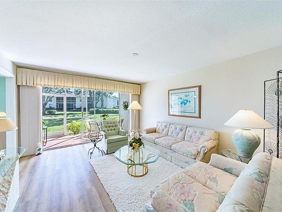 5th image of 1316 Derbyshire CT #B-101