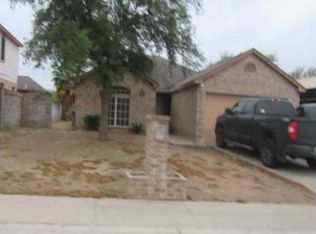 5221 Brewster Dr, Laredo, TX 78043