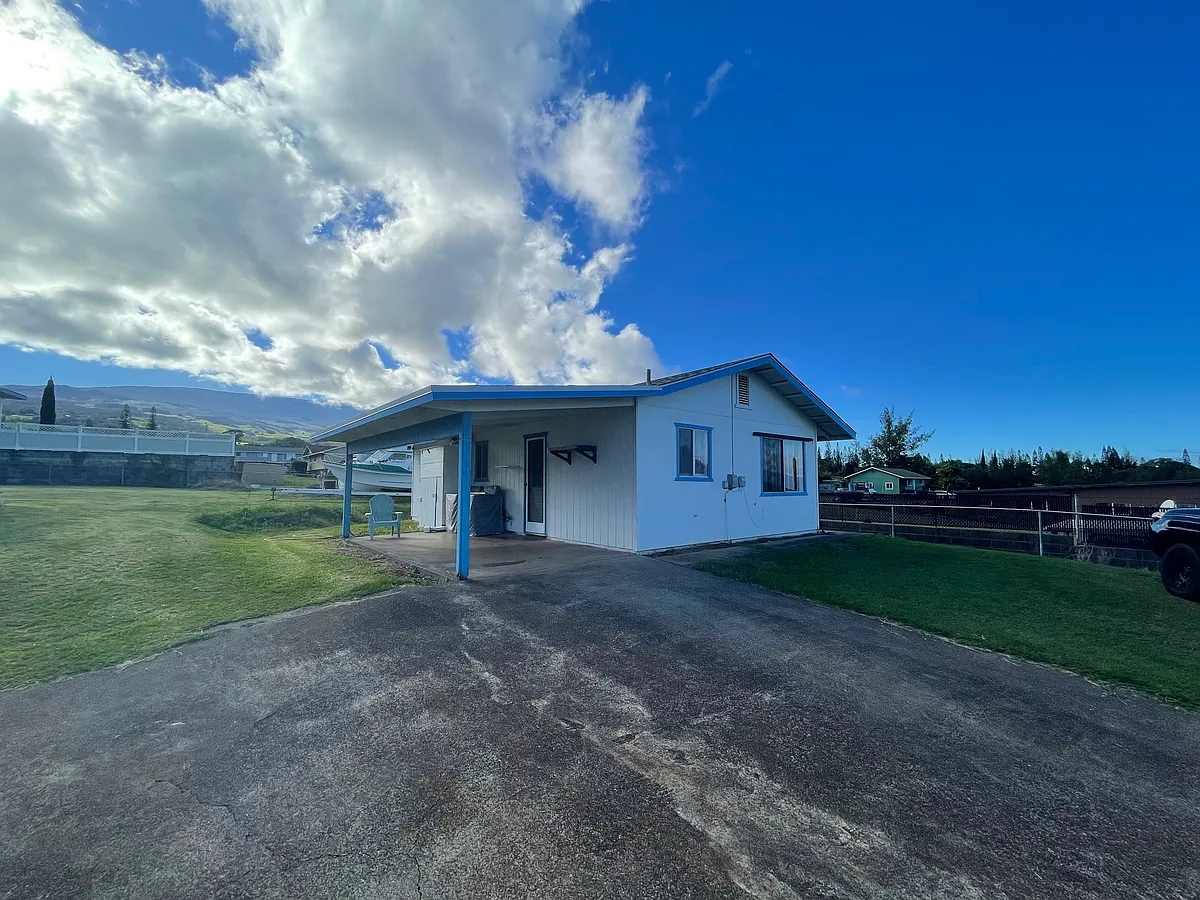 Building Photo - 35 Mikiola St #A