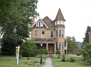 7007 Front River Rd, Pittsburgh, PA 15225