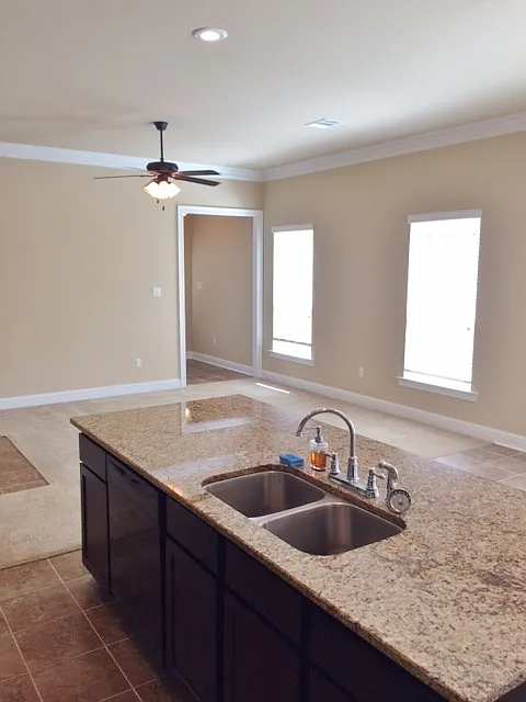 16325 Timberstone Dr — Photo 4