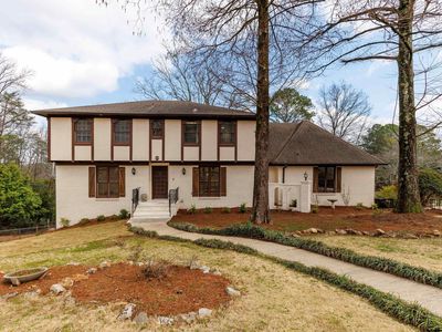 2578 Foothills Dr, Birmingham, AL, 35226