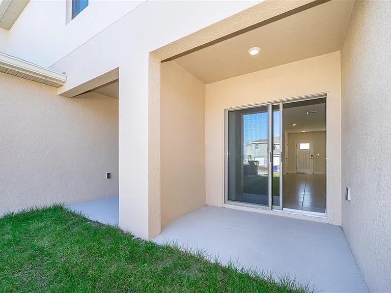 1815 Red Canyon Dr — Photo 24