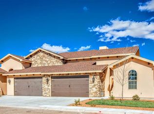 1 Fairway Ct, Roswell, NM 88201