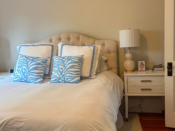 5th image of 40 1/2 Oakland St #2