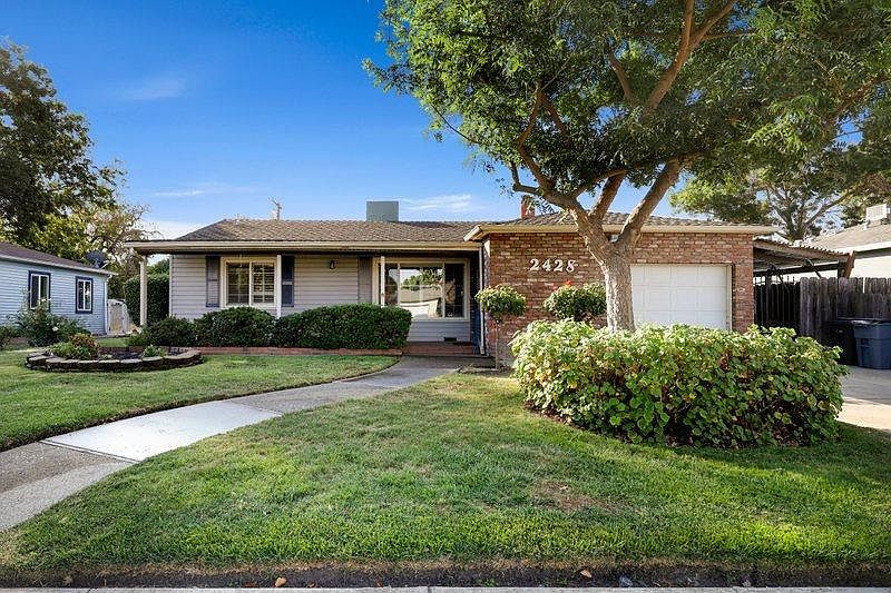2nd image of 2428 W Mendocino Ave