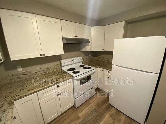 4th image of 3824 Bayonne Dr SE