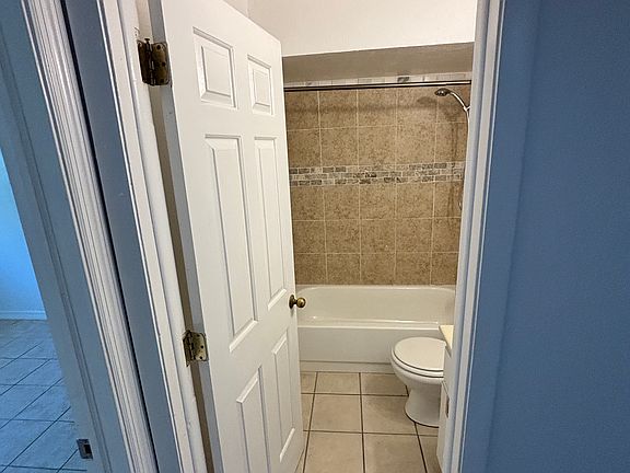 5th image of 4154 Pine Drop Ln