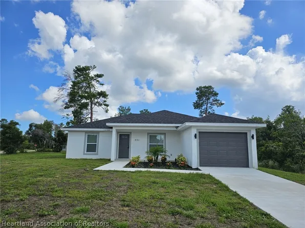 331 Hoover Ave NE, Lake Placid, FL 33852