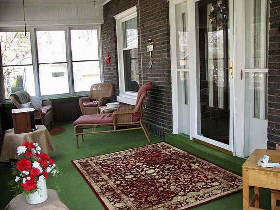 Enclosed front porch