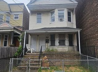 322 Forrest St, Jersey City, NJ 07304