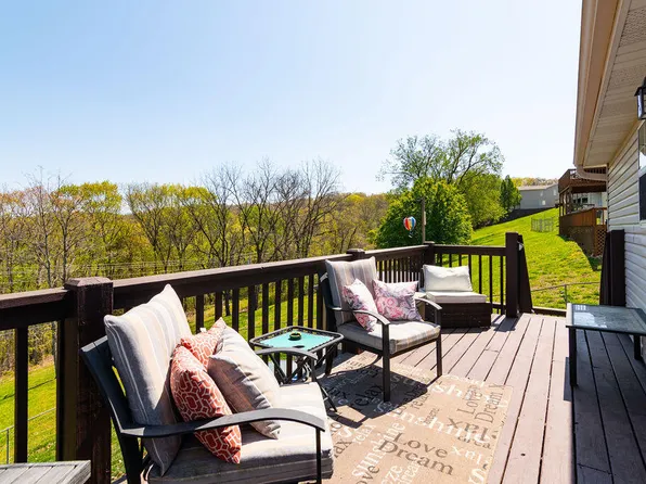 48 Irish Hills Boulevard, Kimberling City, MO 65686