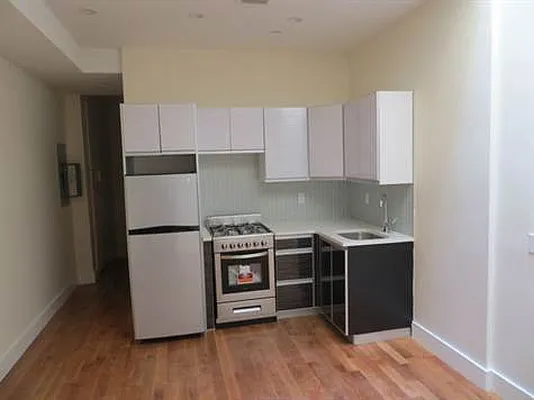 Rented by David W Realty Inc | media 26